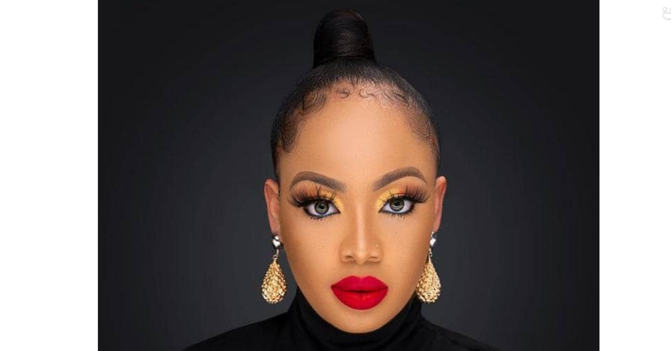 Reality Star Nina Ivy, Sings a Stale Song over Fan Wars