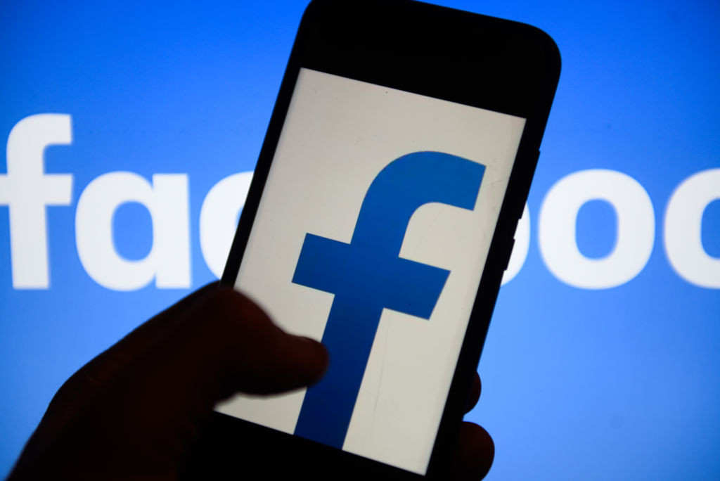 Facebook set to ban content that sexually harasses celebrities