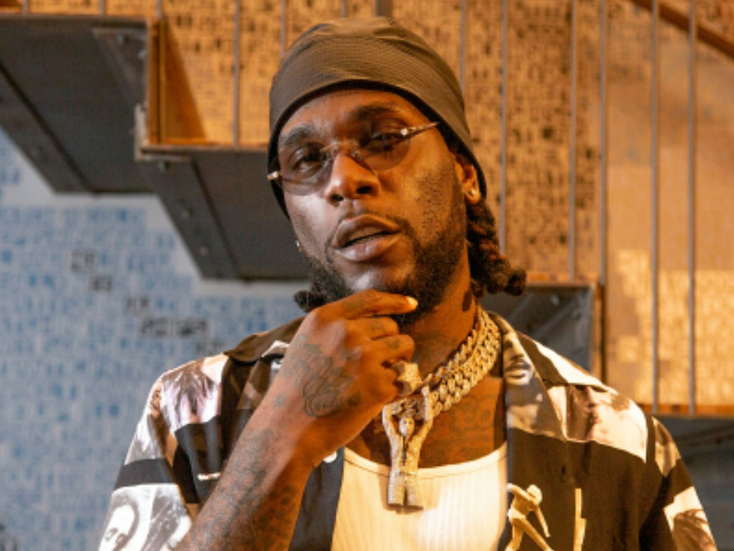 “I’m So Proud Of You” – Burna Boy Lauds Sister, Nissi For Designing The New Range Rover