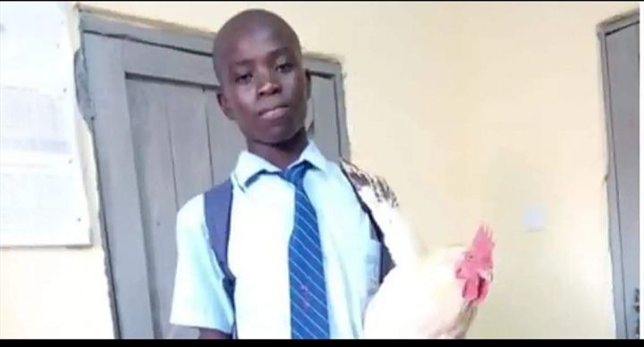 Student Takes Fowl To School To Pay His Debt, Receives Scholarship