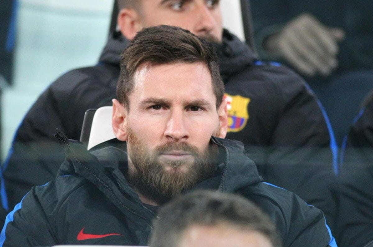 Lionel Messi tells Barcelona he wants to return after PSG